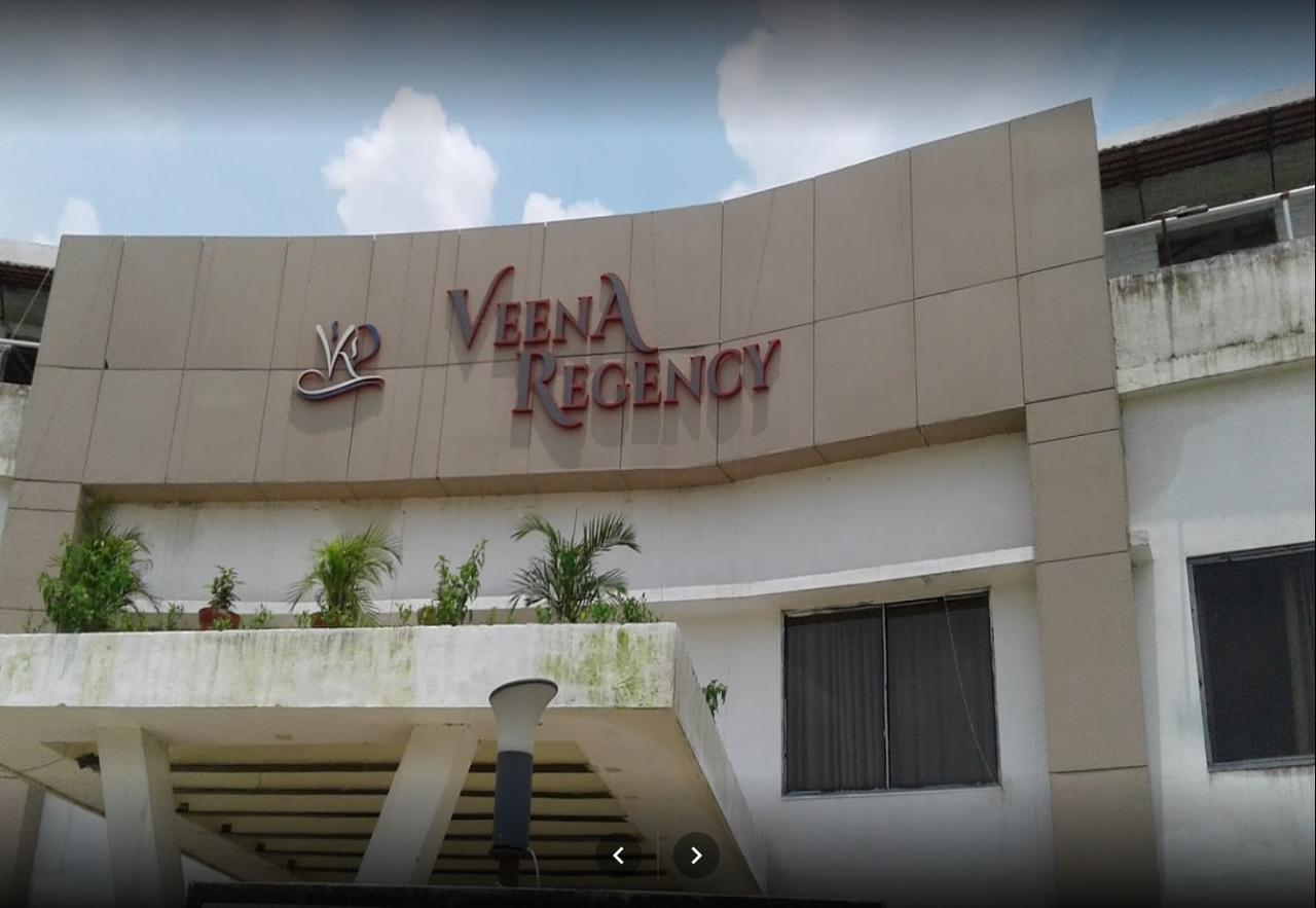 Veena Regency Hotel Chas Luaran gambar